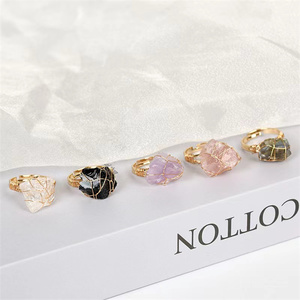 Nuovi arrivi <span class=keywords><strong>cristalli</strong></span> <span class=keywords><strong>spirituali</strong></span> regolabili gioielli curativi anelli di cristallo di pietra grezza di quarzo misto colorato naturale in vendita - Product Image 6
