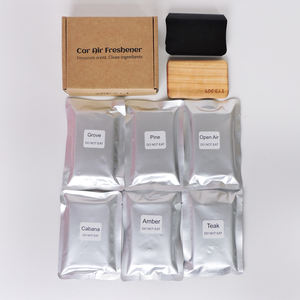 Ambientador de Coche de Larga Duración con Aroma a Ámbar, Clip Metálico para Visera y Bloque de Madera para Aromaterapia - Product Image 5