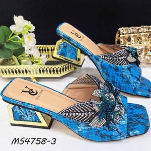 Zapatillas y sandalias elegantes para mujer, zapatillas de tacón bajo con diseño de moda, zapatos - Product Image 1