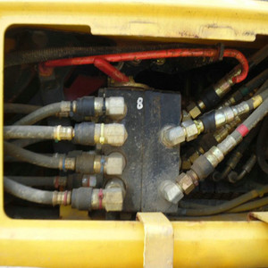 Excavatrice Komatsu PC40 d'occasion à prix avantageux, excellente performance, haute efficacité, excavatrice d'occasion PC 40 PC60-7 PC70 - Product Image 5