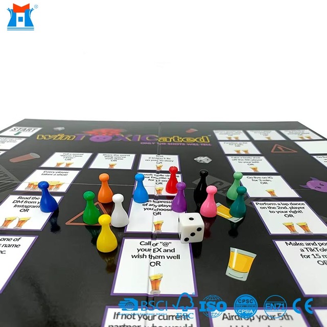 Custom Strategy Board Game Set 2.1mm Thick Cardboard Foldable Game Board Tabletop Game Printing with Plastic Pawns