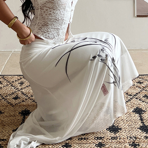 กระโปรงทรงเอไลน์ยาวระดับเข่า ลายดอกไม้สไตล์จีนใหม่ ผ้าตาข่ายพิมพ์ลาย แห้งเร็ว ระบายอากาศดี เหมาะสำหรับวันพักผ่อน - Product Image 5