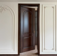Offre Spéciale : Portes Intérieures en Bois Massif Peint avec Placage de Chêne, Personnalisables pour Maisons