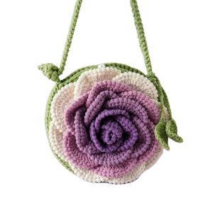 Sac à écouteurs en crochet fait main, motif rose, bandoulière décontractée ou porte-monnaie pratique, idéal pour un cadeau ou un usage personnel - Product Image 2