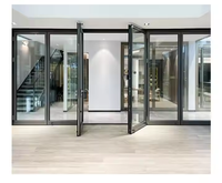Portes pliantes en verre accordéon en aluminium de conception moderne Pliage extérieur coupe-vent avec surface finie pour application dans la cour