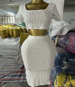 YM Fashion Liquidazione Stock <span class=keywords><strong>Abbigliamento</strong></span> Nuovo <span class=keywords><strong>Ingrosso</strong></span> Vestiti Casual da <span class=keywords><strong>Donna</strong></span> Imballaggio Misto Spedizione Casuale Inventario Acquisti in Blocco - Product Image 1