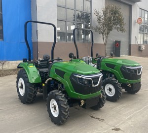 Tracteur 4x4 de 200 CV avec châssis de sécurité et boîte de vitesses 8+2 pour le carthame - Product Image 2