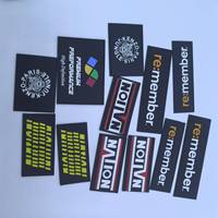 Étiquettes en silicone pour vêtements Patchs en silicone avec logo personnalisé pour sacs Patchs en caoutchouc pour chapeaux