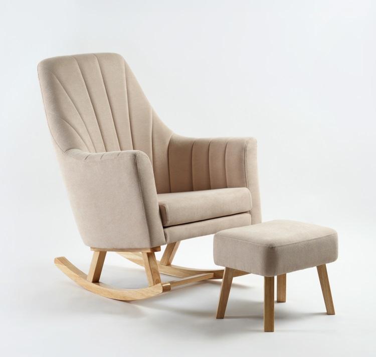 สีแทนอ่อน