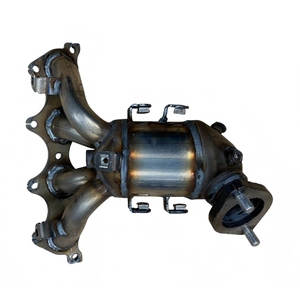 Convertisseur catalytique en céramique nid d'abeilles haute performance KAT adapté à Opel Omega B 2.2 16V 106 KKW - 144 ch 5854414 - Product Image 2