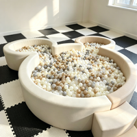 Piscine à balles souple personnalisée en forme de Mickey, piscine à balles sensorielle en mousse blanche beige pour la location et l'engagement pour les fêtes et événements des tout-petits et des enfants
