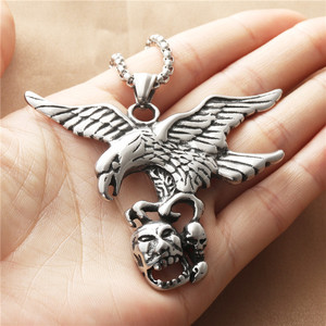 Collier avec pendentif aigle en acier inoxydable pour homme, style punk rétro 190111 - Product Image 3