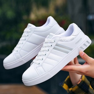 Scarpe nuove primaverili moda uomo alla moda scarpe sportive Casual alla moda scarpe da Cricket da uomo alla moda nuovi stili - Product Image 2