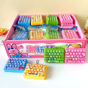 Kleiner Hase 26-Gitter Dekompressions-Tastatur-Tastenkappen-Schlüsselanhänger, Paar-Taschenanhänger, Desktop-Anti-Erstickungs-Ornament - Product Image 1