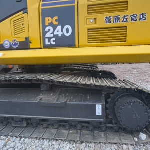 Excavadora Hidráulica Komatsu 240 Usada, Configuración Original, Bajo Consumo de Combustible, Exportación Directa - Product Image 2