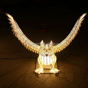 Lanterne en soie traditionnelle chinoise Chuangying pour le Festival des Animaux de Noël, avec LED lumineuses et structure en acier résistant à la corrosion - Product Image 3