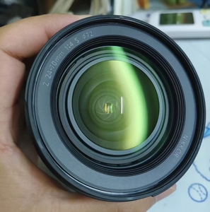 เลนส์กล้อง Z Mount รุ่น Z 24-70 มม. F4 S สำหรับกล้องฟูลเฟรม - Product Image 1