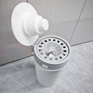 Poubelle multi-usages pour déchets d'animaux et couches pour bébés - Anti-odeur, étanche, couvercle antidérapant - Conception en plastique de qualité supérieure - Product Image 1