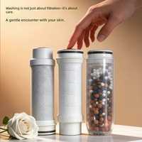 Cartouche filtrante universelle de remplacement en coton PP et charbon actif pour la purification de l'eau à haute pression pour pomme de douche portable