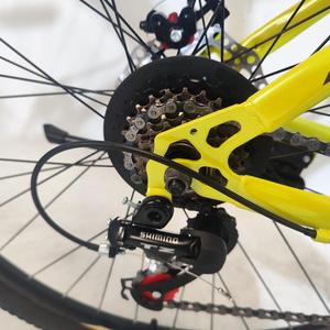 Vélo <span class=keywords><strong>de</strong></span> <span class=keywords><strong>montagne</strong></span> à frein à disque en acier 26'', 27,5'', 29'' à 21 vitesses, confortable et abordable, avec pédales ordinaires - Nouvelle promotion ! - Product Image 4