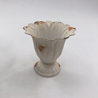 Pot Tanaman Mini Vintage dari Logam, Warna Putih Antik, dengan Alas Besi, untuk Sukulen, Tanaman Hijau Kecil, Dekorasi Rumah dan Taman