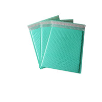 Sacs d'expédition à bulles blancs mats en gros d'usine, enveloppes à bulles polyéthylène robustes et durables