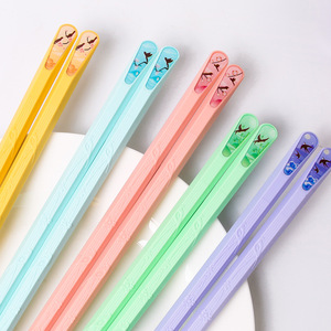 Palillos de aleación al por mayor, palillos de alta calidad en diez colores con forma de clavo, palillos de servir con forma de cuco, macaron - Product Image 2