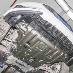 Противоскользящая пластина, подходит для Ford Focus 2019 JUNXI 3D Class, стальная защита двигателя, защитные аксессуары для автомобилей