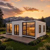 Maison conteneur blanche extensible, cabane modulaire préfabriquée, maison de vacances de glamping à double aile avec verrière panoramique 20ft 40ft
