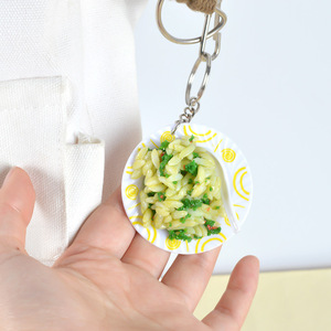 อา<span class=keywords><strong>ห</strong></span>ารจำลองขนาดเล็ก <span class=keywords><strong>ข้าว</strong></span>ผัดจำลอง อุปกรณ์ประกอบฉากครัว พวงกุญแจแสนสนุก - Product Image 1