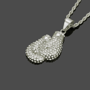 Nouveau Collier Pendentif Géométrique Gants de Boxe 2026, Chaîne en Acier Inoxydable Style Hip-Hop Personnalisé, Bijou de Mode pour Homme - Product Image 3
