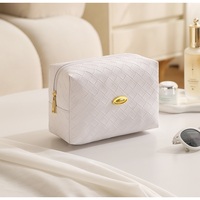 Haut de gamme Mini carré Faux cuir beauté vanité sac pour femmes luxe en cuir Pu sac cosmétique mode dames maquillage pochette