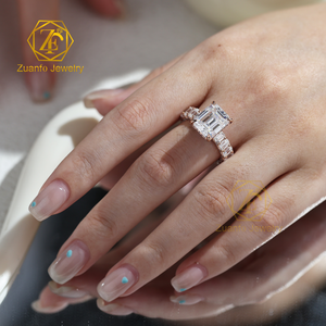 GIA IGI Certified CVD HPHT Lab Grown Diamante 14k 18k Anéis de Ouro Sólido 3CT 5CT D VS1 Emerald Cut Anel de Noivado Jóias - Product Image 3