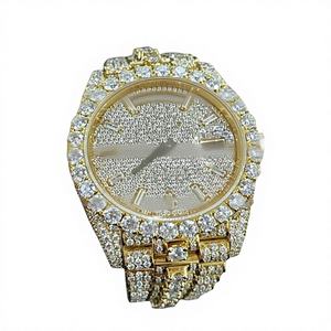 Montre chronographe en acier inoxydable avec cadran en verre, boîtier rond, diamants Moissanite VVS, résistante à l'eau 10 bars - Product Image 1