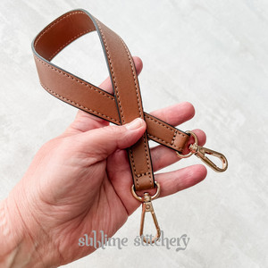 Cinturino in finta pelle-19 pollici - Product Image 6
