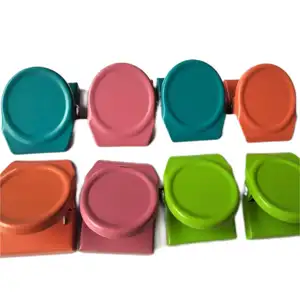 Clip magnético de metal de cuatro colores, clip magnético fuerte para refrigerador, clip magnético de ferrita para oficina