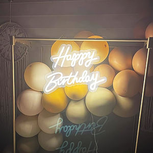Acrylique Transparent personnalisé en usine "Joyeux anniversaire" signes lumineux délicats LED signes décoratifs pour la fête d'anniversaire - Product Image 2