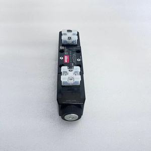 DG4V-3-0C-M-U-H7-69-EN124 โซลินอยด์ควบคุมทิศทางสำหรับเครื่องฉีดพลาสติก - Product Image 5