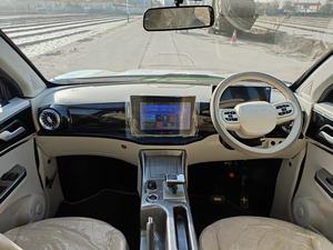 Voiture électrique à 4 roues à conduite à droite, prix bas, couleur personnalisée, <span class=keywords><strong>Porsche</strong></span>, CE, 3,5 kW, 5000 W, nouvelle énergie, véhicule électrique à conduite à droite pour adultes - Product Image 4