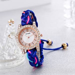 Montre Amadi Style Coréen Classique pour Femme à Tisser Soi-Même Polyvalente et Tendance Bracelet en Cuir Tressé Coloré Cadran Numérique à Quartz Vente Directe - Product Image 5