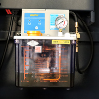 Mini perceuse et fraiseuse universelle cnc VMC550 fraiseuse cnc avec changeur d'outils