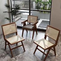 Ensemble de banquettes de restaurant modernes en bois massif modulables - Système combinable banc et table pour aménagements de restaurants occidentaux