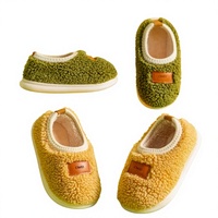 Chaussons d'hiver 2026 pour enfants, chauds en fausse fourrure d'agneau, antidérapants, à semelle souple, pour garçons et filles de 1 à 6 ans