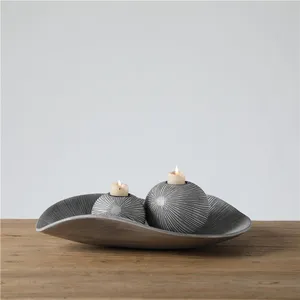 New nordic style cheap table decoration resin candle holder set with tray