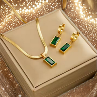 Ensemble collier, boucles d'oreilles et bracelet en acier inoxydable plaqué or avec zircon, cadeau classique pour anniversaire, mariage, fête, Noël, pour femmes