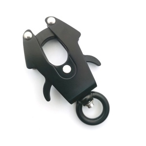 En gros, connecteurs de haute qualité : Mousquetons, boucles grenouille, boucles de dégagement rapide pour animaux de compagnie en aluminium, boucles de <span class=keywords><strong>voiture</strong></span> pour animaux de compagnie - Product Image 4