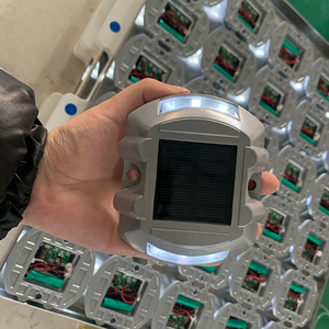 Baliza de Seguridad Vial LED y Solar de Aluminio Fundido, Impermeable IP68, de Calidad Premium, Tipo Paku <span class=keywords><strong>Jalan</strong></span> - Product Image 4