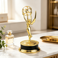 Trophée en alliage de zinc plaqué or style Emmy avec impression UV, statue de récompense gravée sur mesure pour cérémonie, souvenir, cadeau