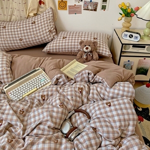 Set di biancheria da letto in quattro pezzi con stampa fresca di nuovo stile 2025, piccola, doppia regina, 100%, borsa imbottita in poliestere - Product Image 3