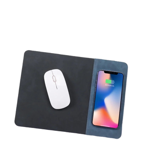 <span class=keywords><strong>Tapis</strong></span> <span class=keywords><strong>de</strong></span> <span class=keywords><strong>souris</strong></span> à chargement sans fil 15W Qi caoutchouc cuir magnétique détachable forme <span class=keywords><strong>ergonomique</strong></span> protection contre les radiations en stock - Product Image 1